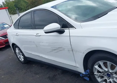 2016 Ford Fusion S из США, поврежденный, VIN 3FA6P0G72GR227666